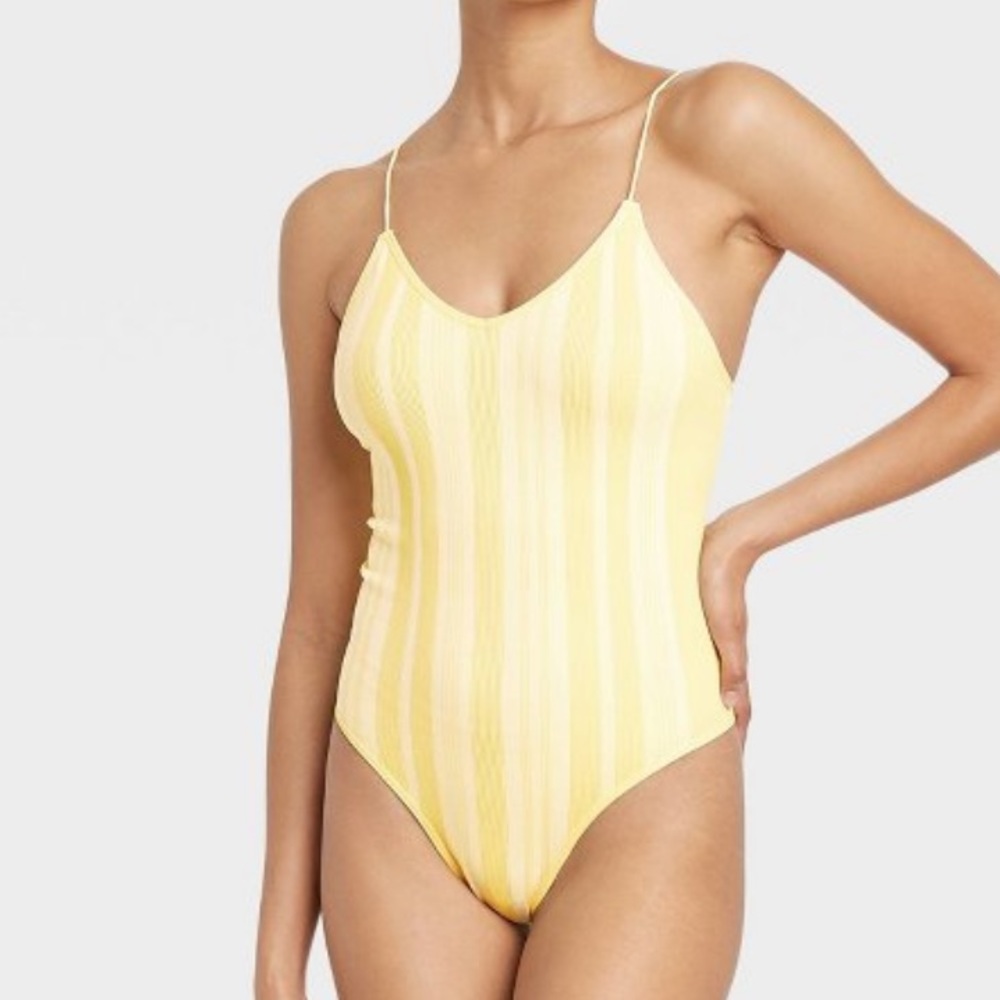 Colsie ribbed bodysuit yellow XS NWT